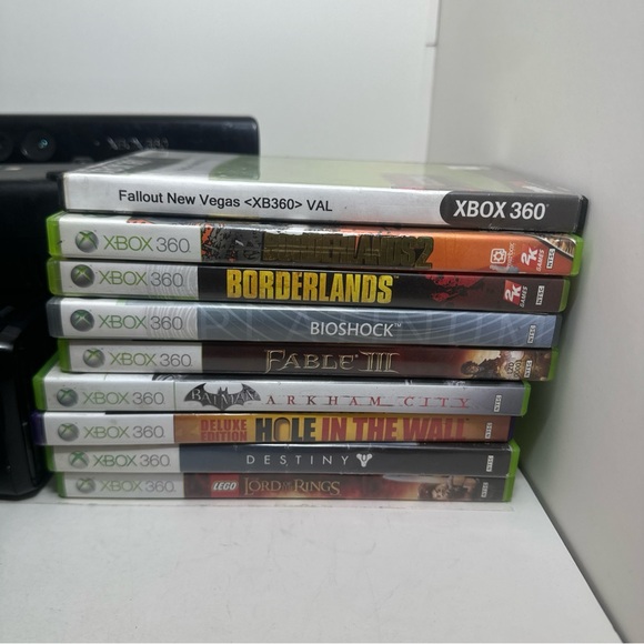Xbox 360 Slim 250GB controller chargeable battery originalcables Kinect 9 games - Picture 11 of 11